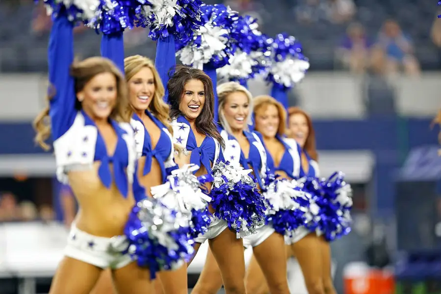 Dallas Cowboy Cheerleaders